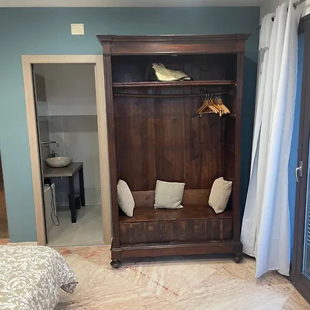 Etna Petit Relais Alojamento de Acomodação e Pequeno-almoço