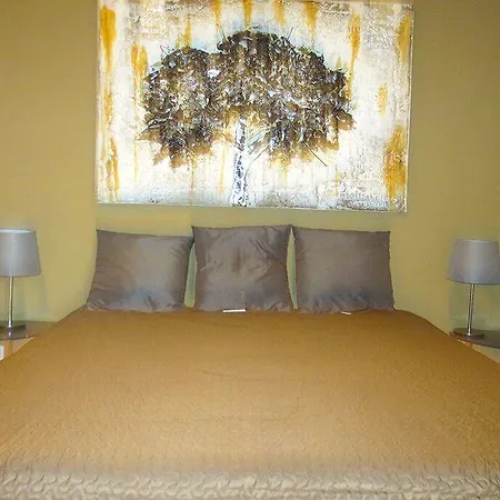 Etna Petit Relais Alojamento de Acomodação e Pequeno-almoço Nicolosi