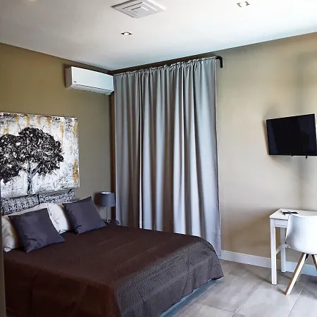 Etna Petit Relais Alojamento de Acomodação e Pequeno-almoço