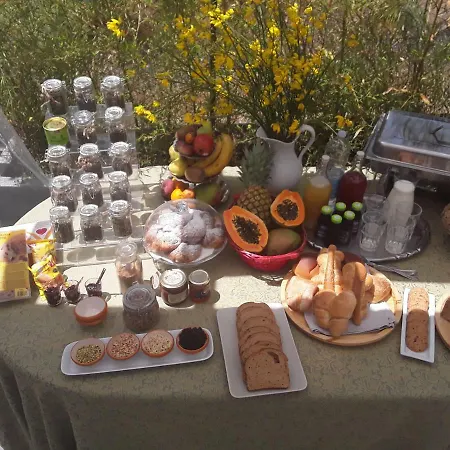 Etna Petit Relais Alojamento de Acomodação e Pequeno-almoço 4*